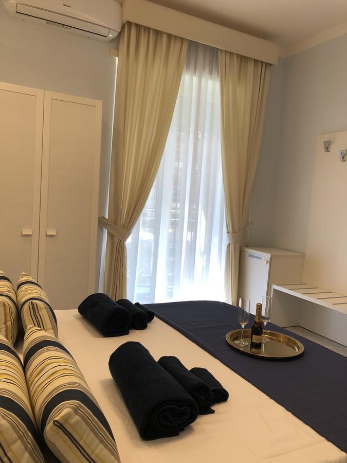 Maison Claudette Toledo Наполи Екстериор снимка