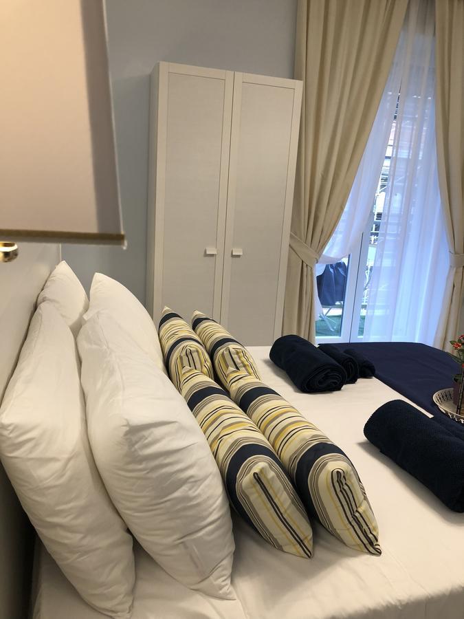 Maison Claudette Toledo Наполи Екстериор снимка
