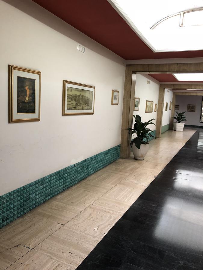 Maison Claudette Toledo Наполи Екстериор снимка
