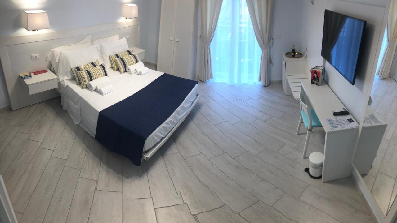 Maison Claudette Toledo Наполи Екстериор снимка